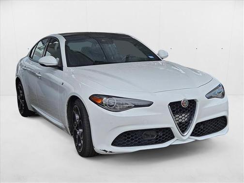 2022 Alfa Romeo Giulia Ti