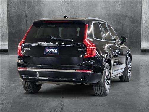 2023 Volvo XC90 B6 Plus 7-Seater