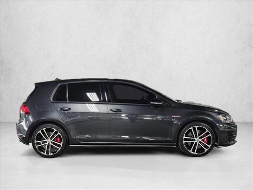2017 Volkswagen Golf GTI 2.0T S 4-Door