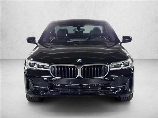 2022 BMW 530 i