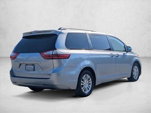 2015 Toyota Sienna XLE Premium