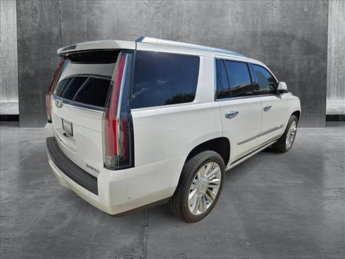 2019 Cadillac Escalade Platinum