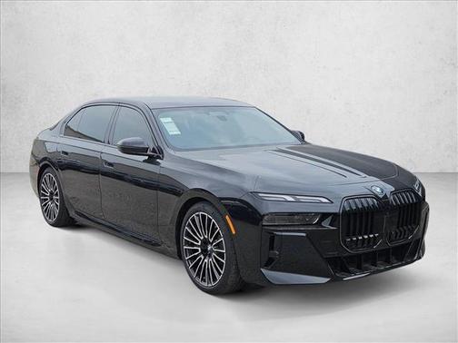 Black Sapphire Metallic 2026 BMW i7 eDrive50