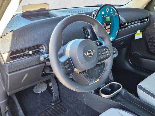 British Racing Green IV Metallic 2026 MINI Hardtop Cooper S