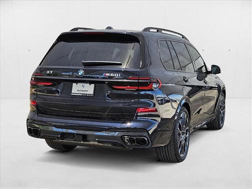 2026 BMW X7 M60i