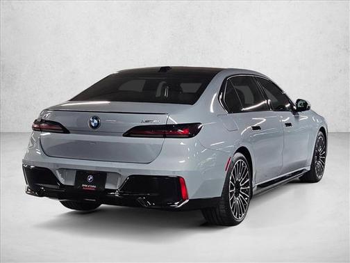 2025 BMW i7 xDrive60