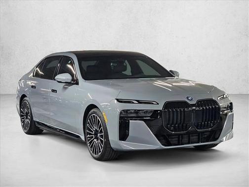 2025 BMW i7 xDrive60