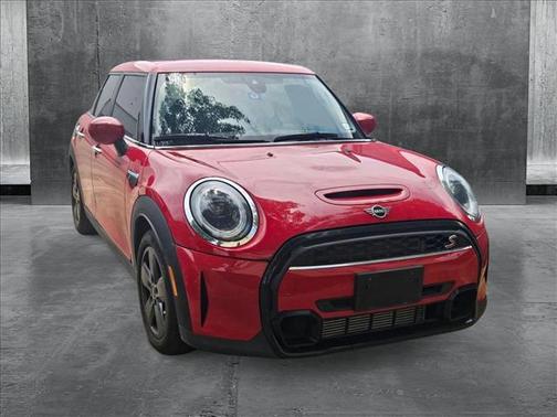 2022 MINI Hardtop Cooper S