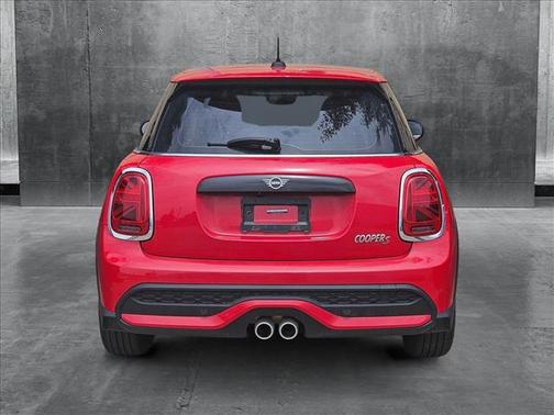 2022 MINI Hardtop Cooper S