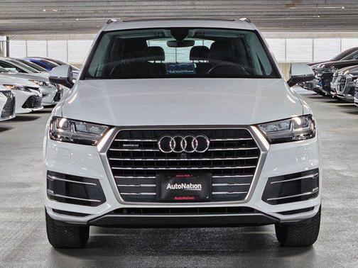 2019 Audi Q7 45 Premium Plus