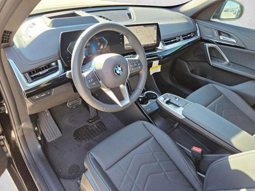 Black Sapphire Metallic 2026 BMW X1 xDrive28i