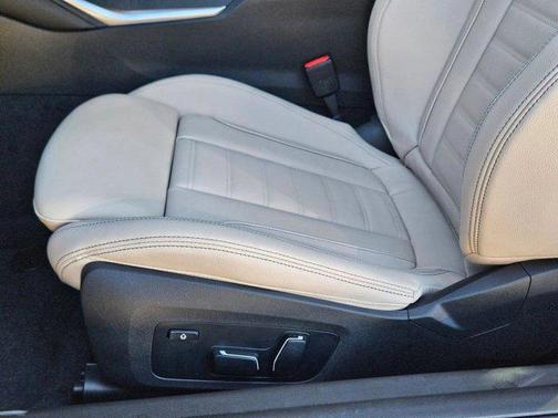 Mineral White Metallic 2026 BMW 230 230i