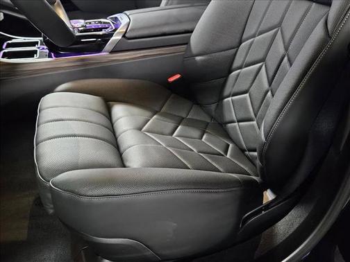 2024 BMW i7 xDrive60