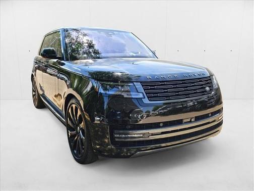 2023 Land Rover Range Rover P530 SE