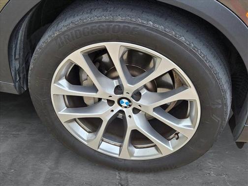 2021 BMW X6 xDrive40i