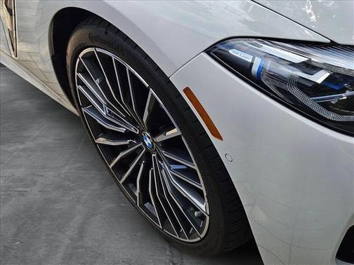 2020 BMW 840 i