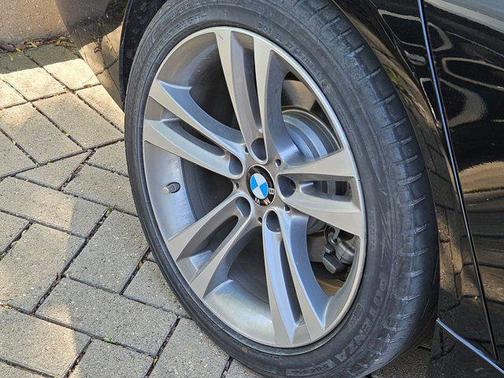 Black Sapphire Met 2017 BMW 330 330i