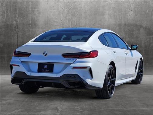 2024 BMW 840 i