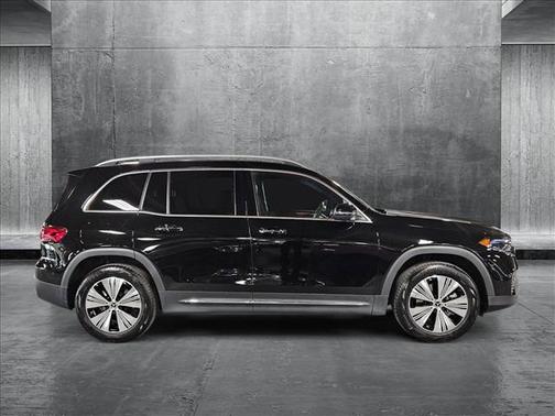 2023 Mercedes-Benz EQB 300 4MATIC