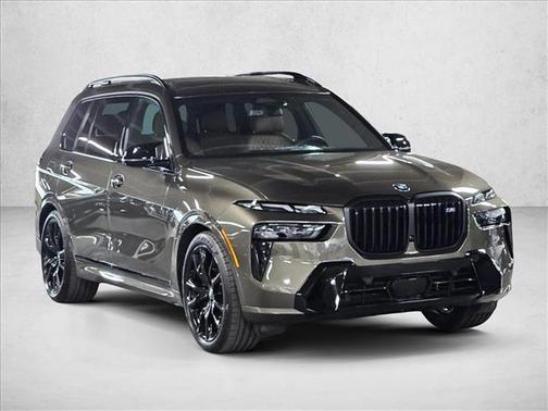 2025 BMW X7 M60i
