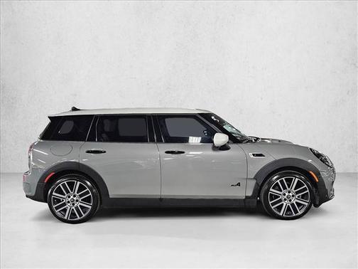 2023 MINI Clubman Cooper S ALL4