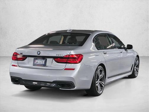 Glacier Silver Metallic 2018 BMW 750 I