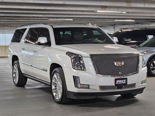 Crystal White Tricoat 2019 Cadillac Escalade ESV Platinum