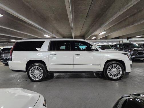Crystal White Tricoat 2019 Cadillac Escalade ESV Platinum