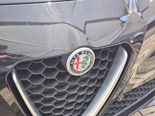 2018 Alfa Romeo Giulia Ti