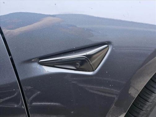 2022 Tesla Model 3 Standard Range