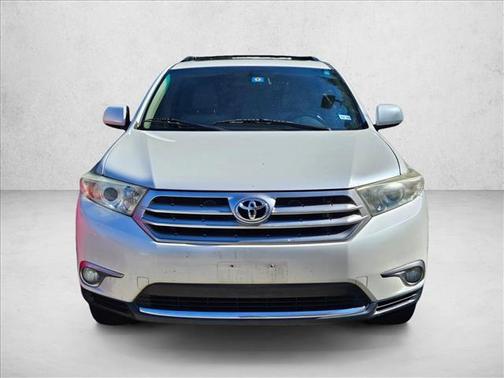 2012 Toyota Highlander SE