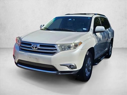 2012 Toyota Highlander SE