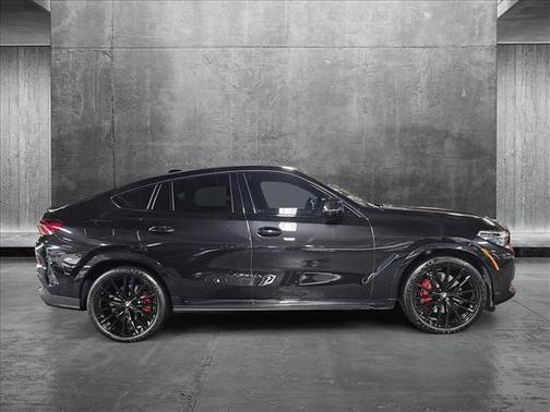 2023 BMW X6 xDrive40i