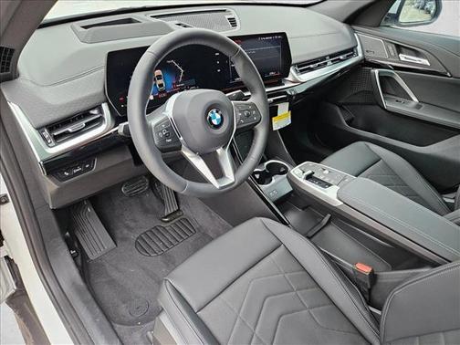 2026 BMW X2 xDrive28i