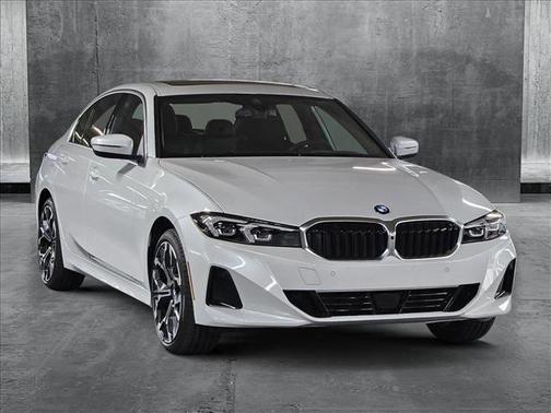 2025 BMW 330 i