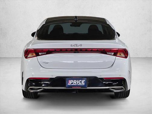 Glacial White Pearl 2022 Kia K5 EX