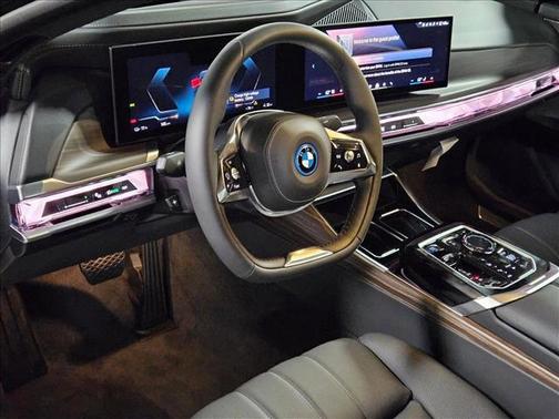 Dark Graphite Metallic 2026 BMW i7 eDrive50