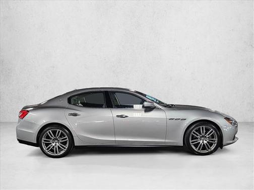 2016 Maserati Ghibli Base