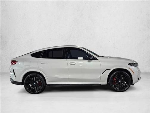2025 BMW X6 M60i