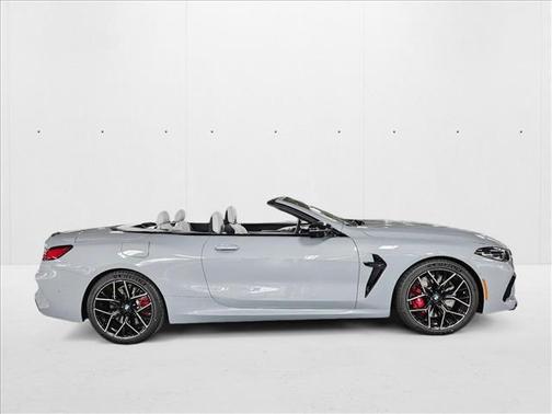 2025 BMW M8 Competition