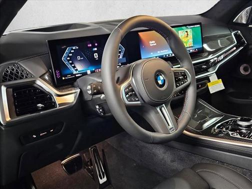 2026 BMW X5 M60i