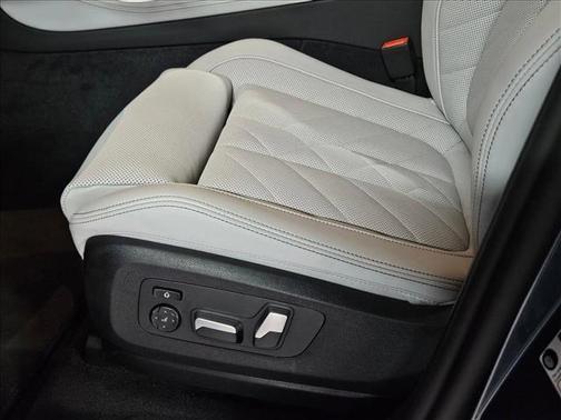 2025 BMW X5 sDrive40i