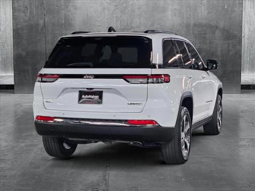2023 Jeep Grand Cherokee Limited X