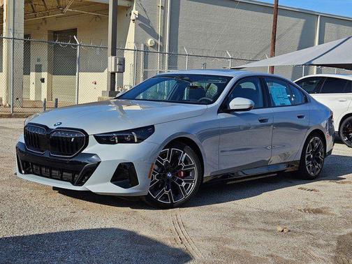 2026 BMW i5 eDrive40