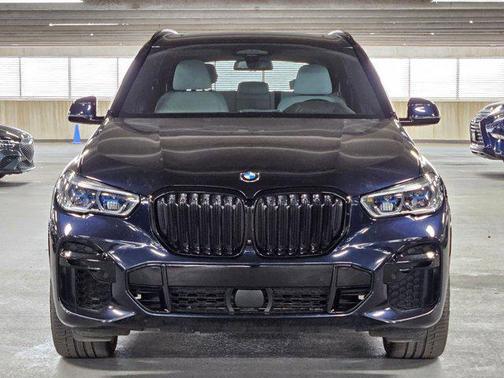 2023 BMW X5 M50i