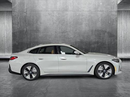 2025 BMW i4 Gran Coupe xDrive40