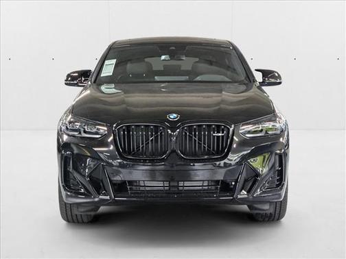 2025 BMW X4 M40i
