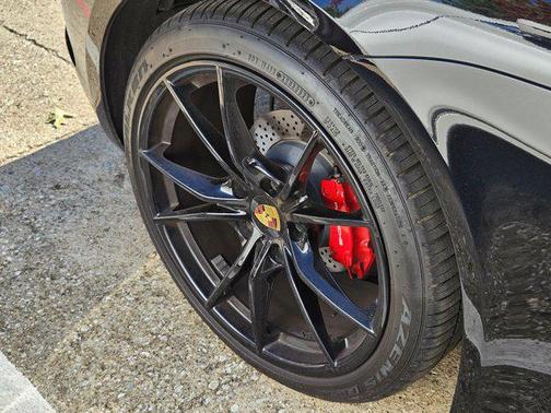 2018 Porsche 718 Cayman S