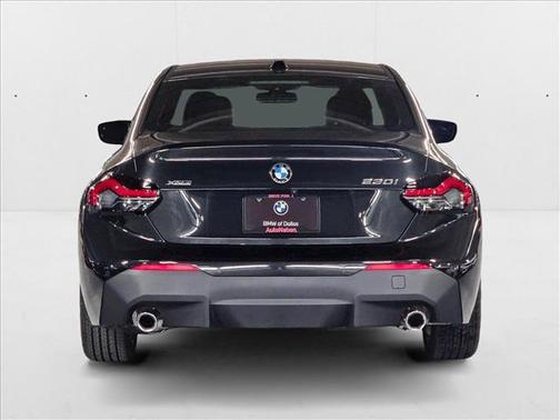 2025 BMW 230 i xDrive