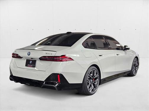 2026 BMW 550e 550e xDrive
